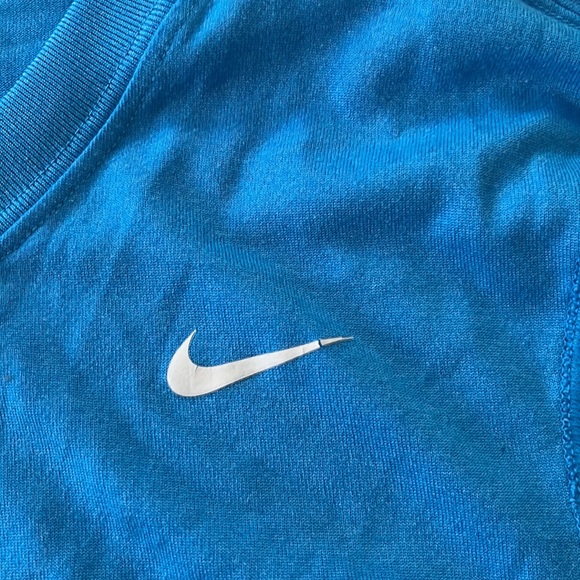 NIKE SIZE S DRI FIT LONG SLEEVE - Picture 2 of 2